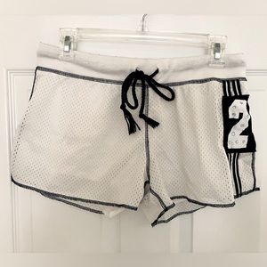 “Final Offer” GUC White/Blue No Boundaries Shorts